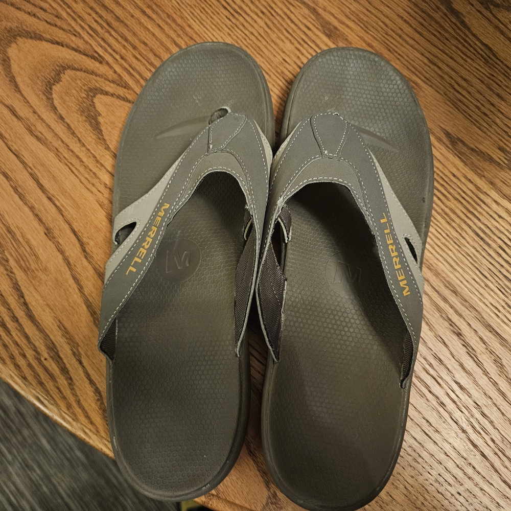 Merrell Men's Brown Flip Flops Size 12